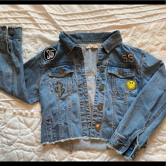 Jean jacket - Picture 1 of 1